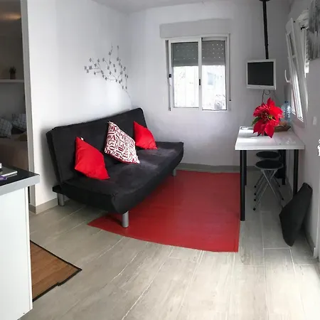 1 Hab Apartment *