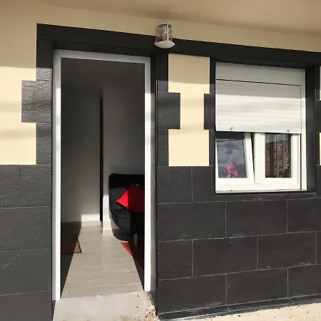 1 Hab Apartment *
